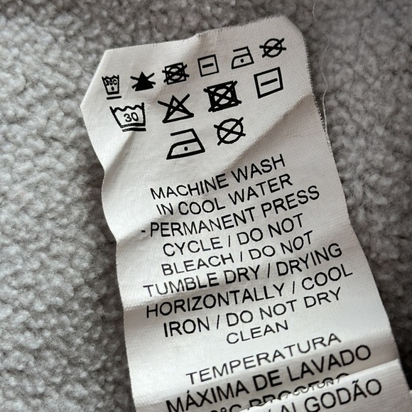 Puma gray hoodie with black letters/logo, size M - Picture 7 of 7